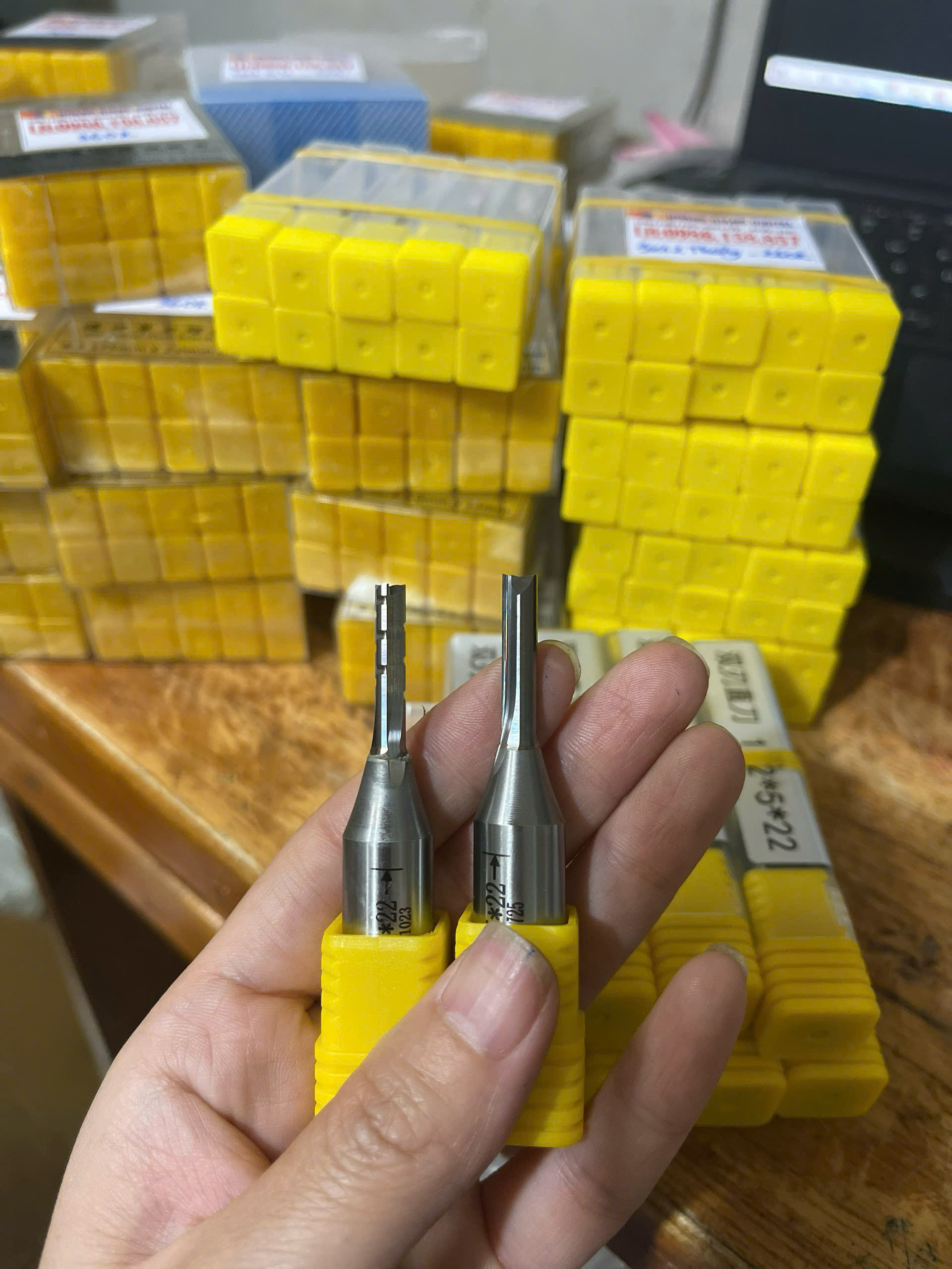 Mũi cắt CNC - Máy In ấn Hoàng Giang Digital - Công Ty TNHH Hoàng Giang Digital